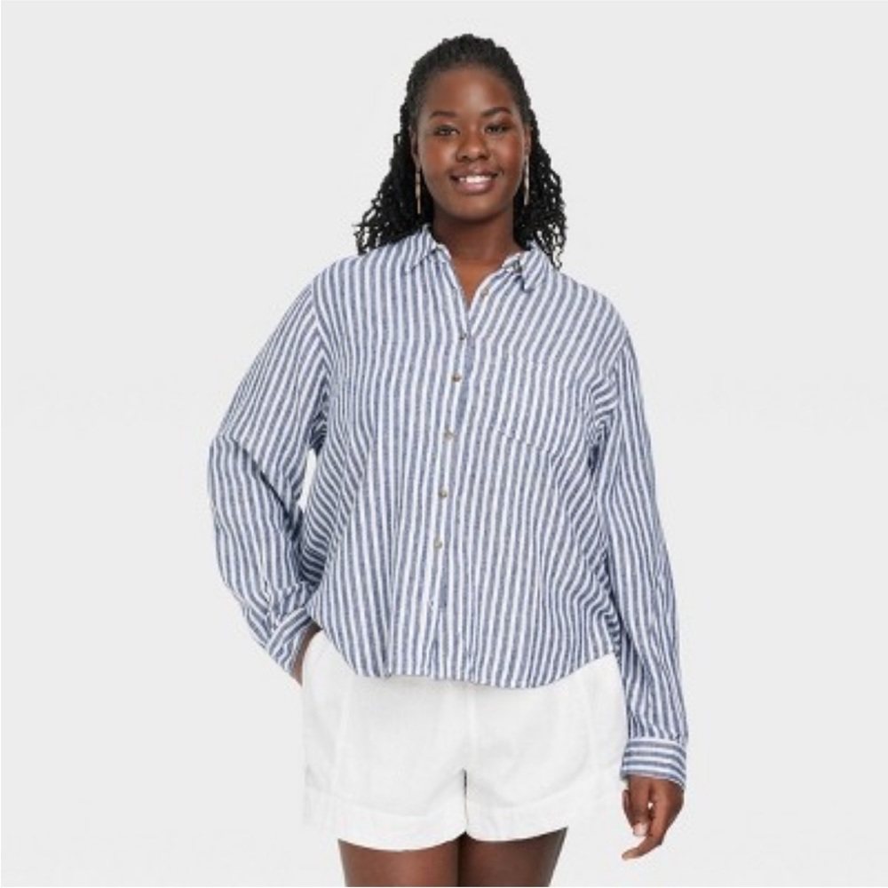 Universal Thread Relaxed Fit Button Down Shirt - image 1